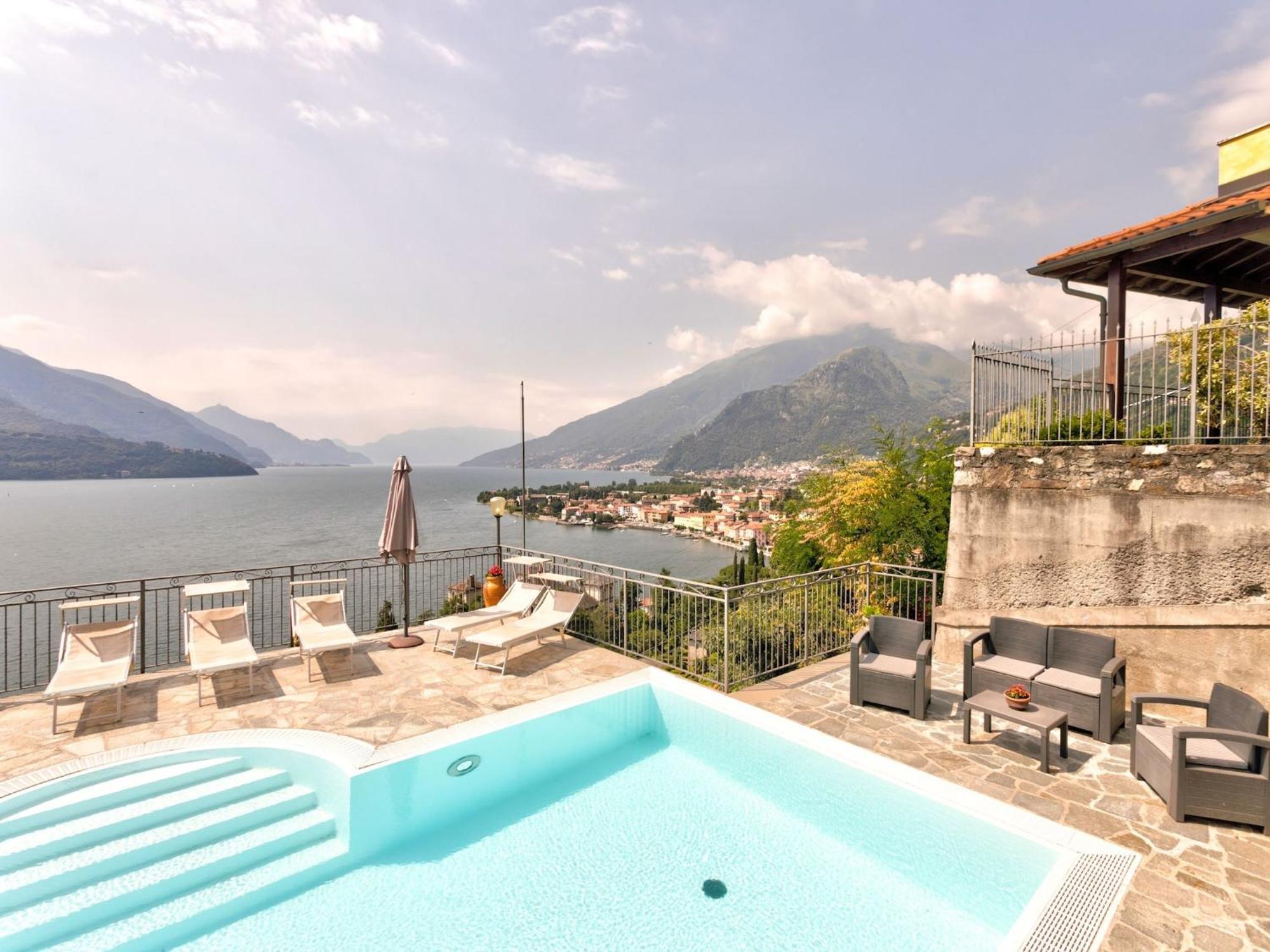 Ferienwohnung Wonderful Flat With Swimming Pool Lift And Garden Gravedona Exterior foto