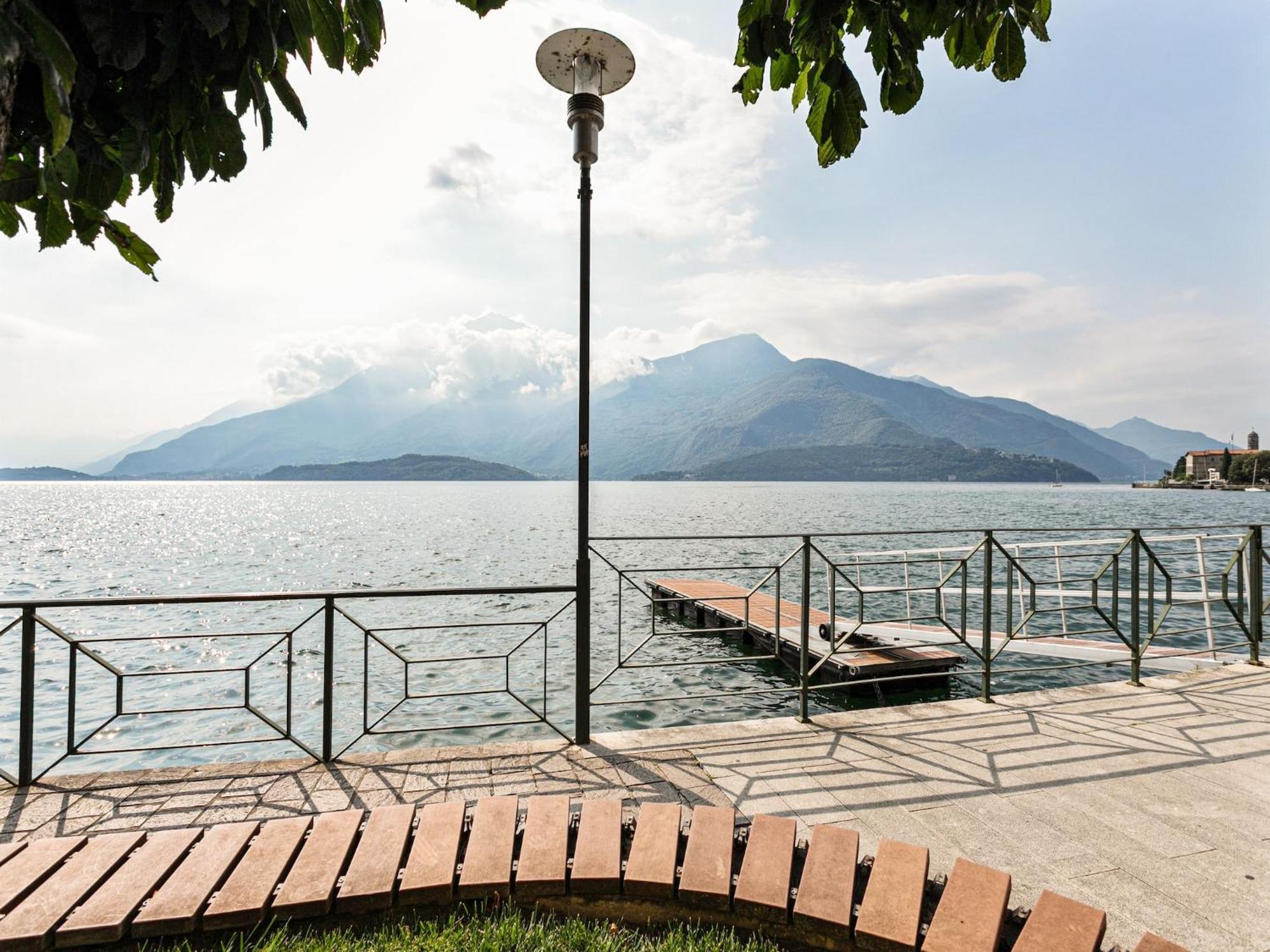 Ferienwohnung Wonderful Flat With Swimming Pool Lift And Garden Gravedona Exterior foto